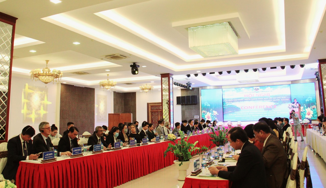  Hội nghị đối tác phát triển giữa tỉnh Gia Lai và các cơ quan lãnh sự, hiệp hội doanh nghiệp nước ngoài 